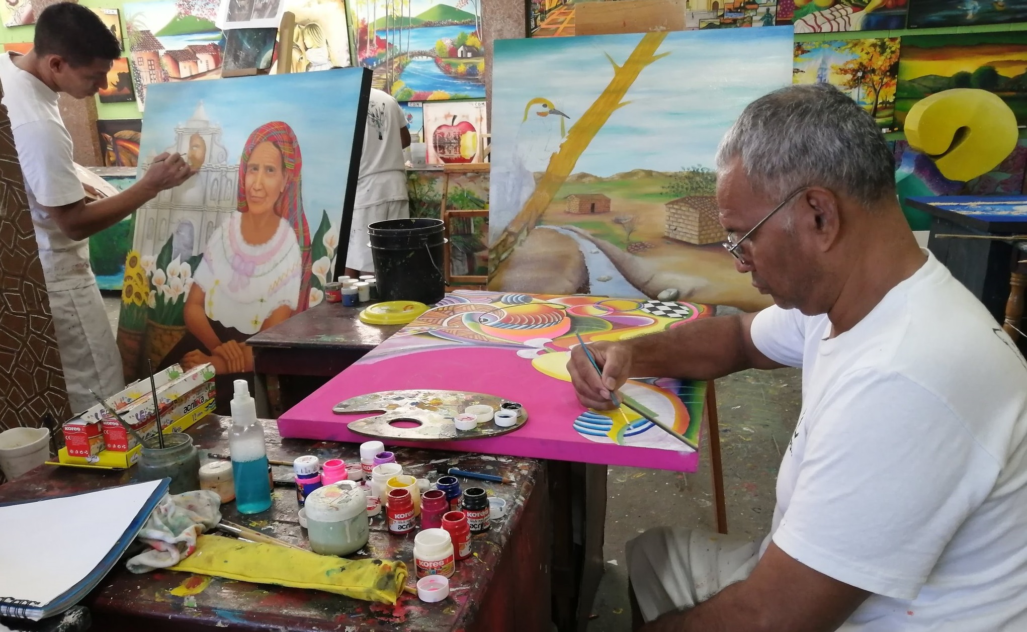 Reos estampan arte y cultura en creativas pinturas reos-estampan-arte-y-cultura-en-creativas-pinturas